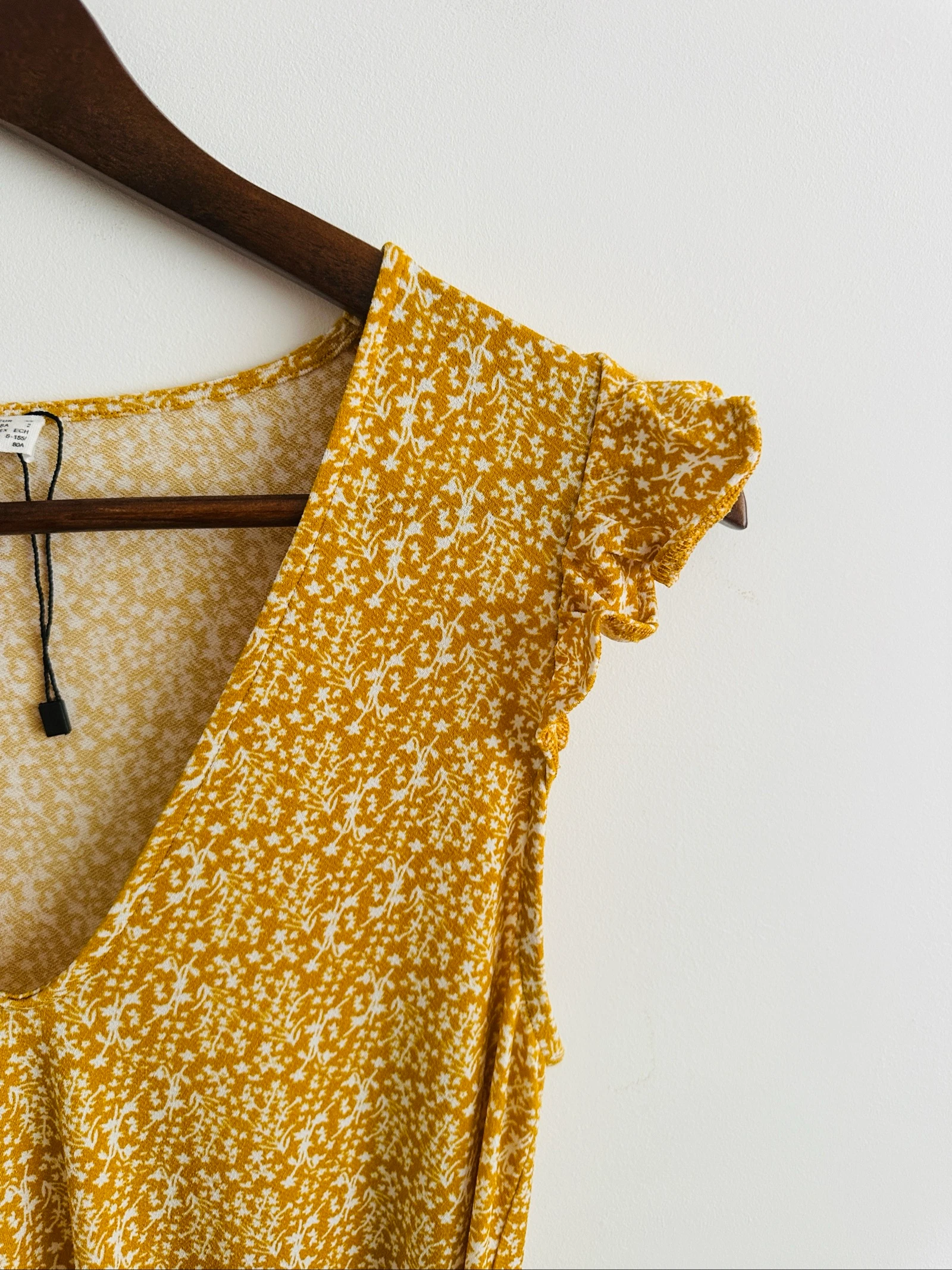 Floral fluid Mango (MNG) Mustard Dress | Size XS | Excellent condition – photo 3